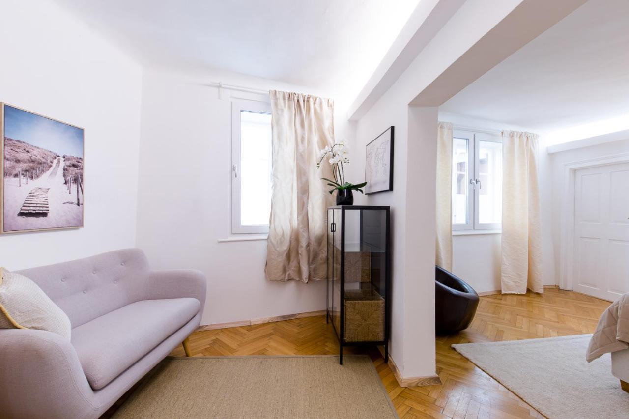 Appartamento Altstadt Luxury Design Salisburgo Esterno foto
